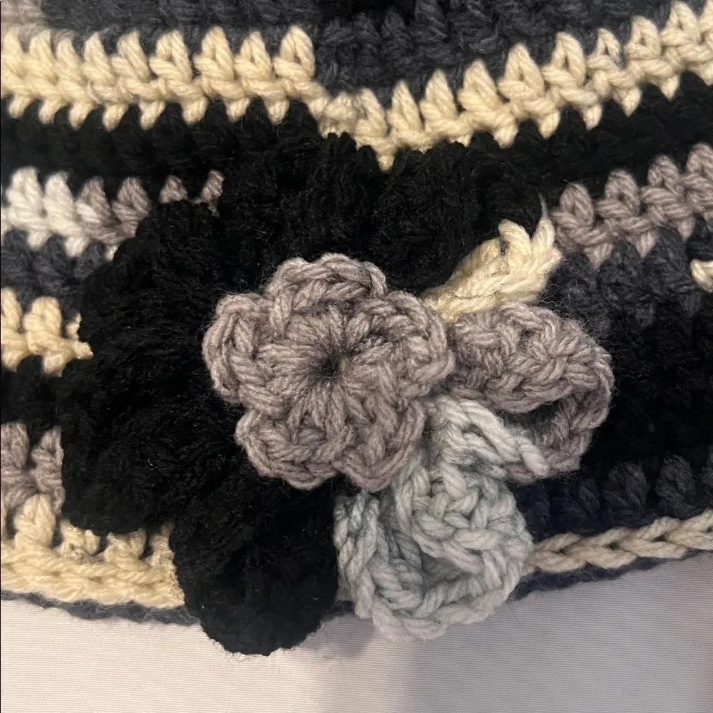 NWT Angelas Designs hand crocheted one of a kind grey black tan hat with flower